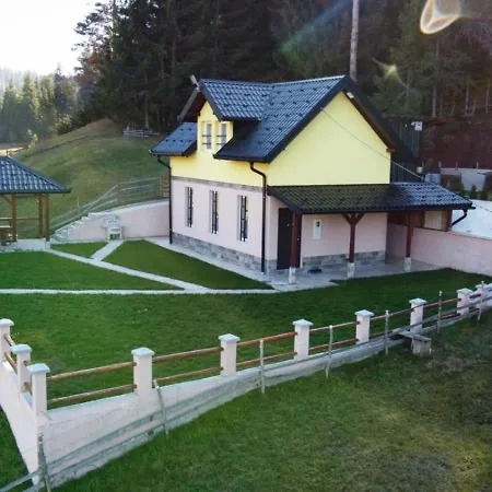 Vikendica Dolovi *